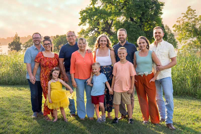 Extended Family Session on a breezy summer day.