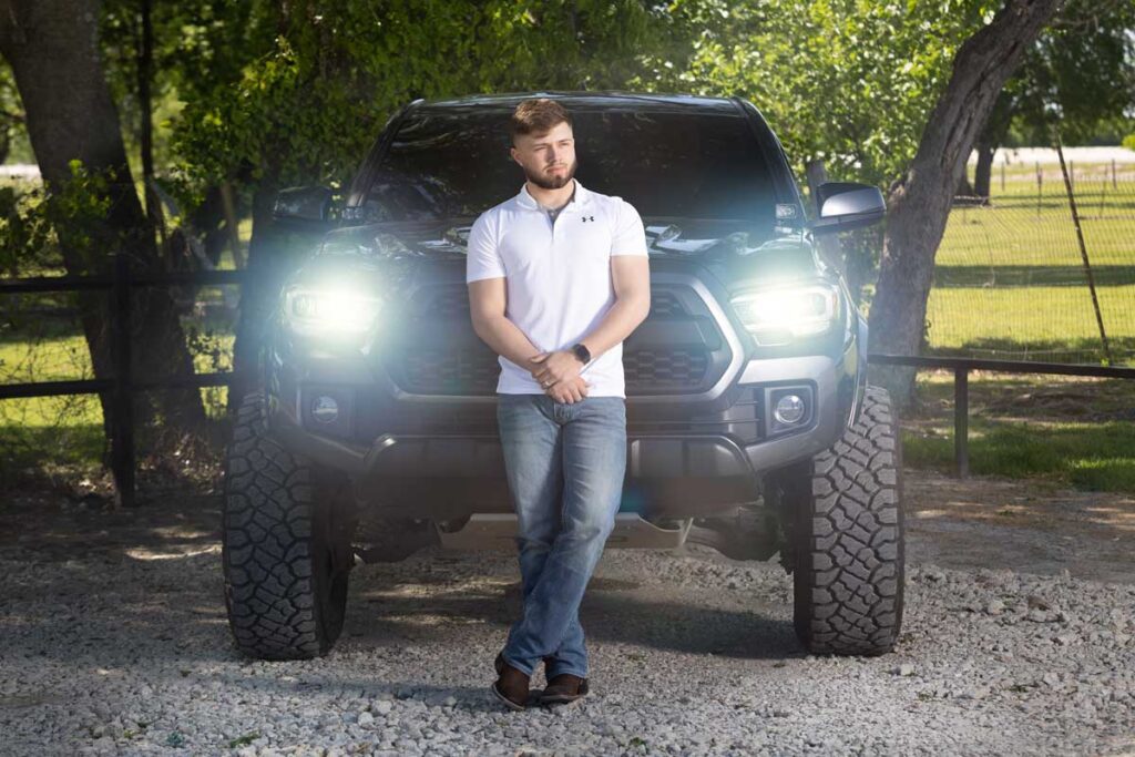 Portrait and Headshot Photographer - Senior Portrait