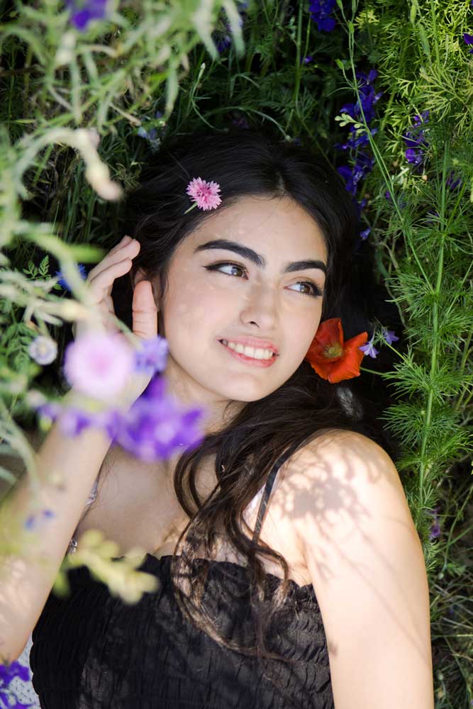 Portrait and Headshot Photographer - Senior Portraits