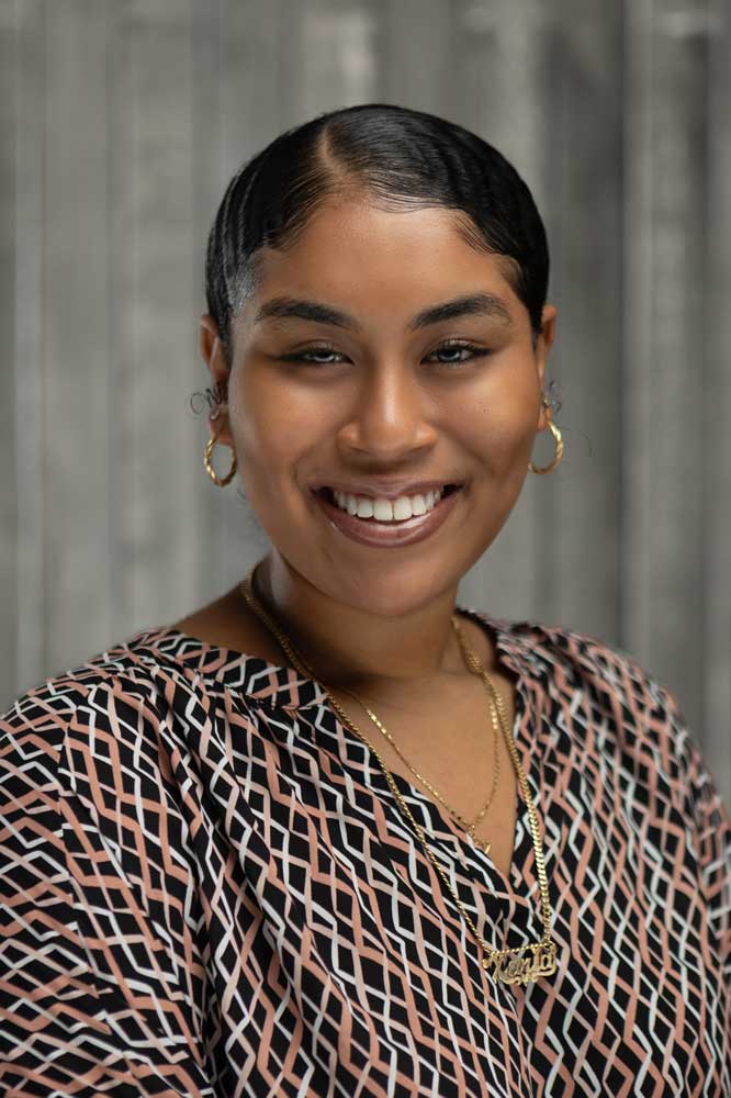 Portrait and Headshot Photographer - Headshots