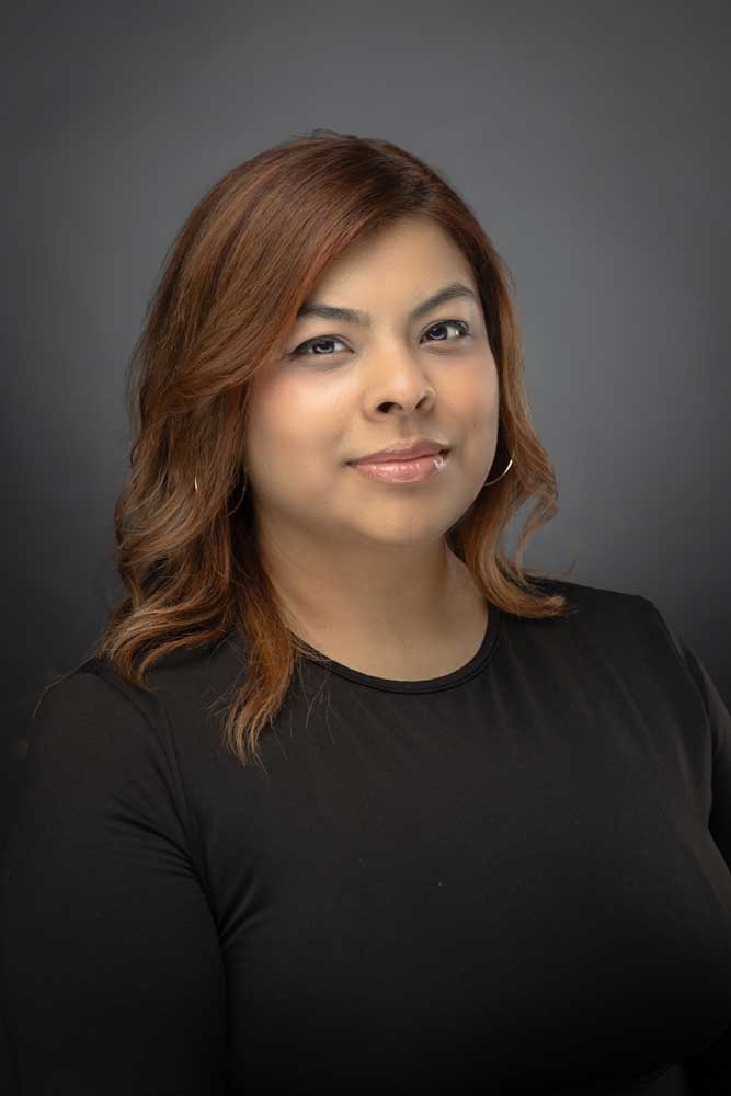 Portrait and Headshot Photographer - Corporate Headshots