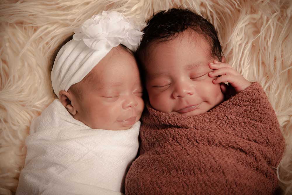 Portrait and Headshot Photographer - Newborn Portrait