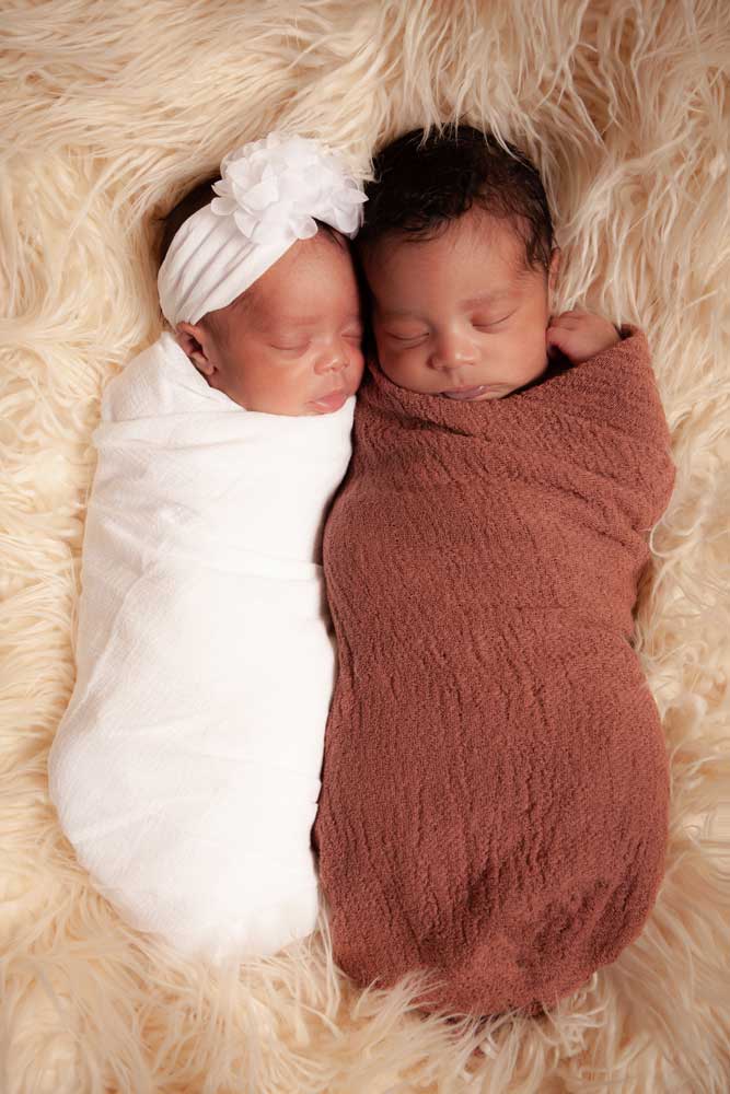 Portrait and Headshot Photographer - Newborn Portrait