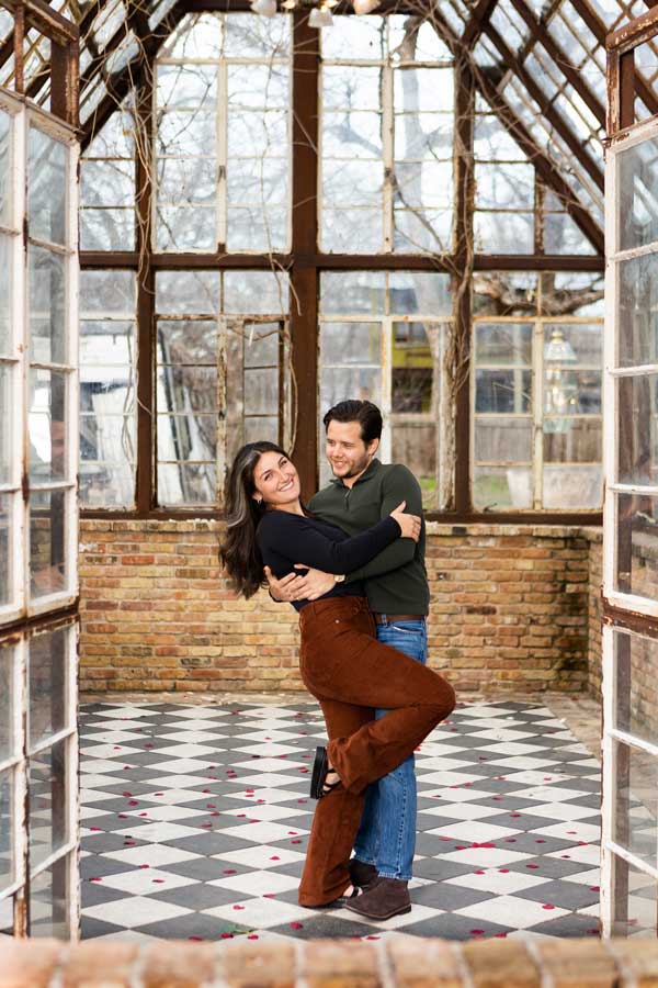 Portrait and Headshot Photographer - Engagement Portraits