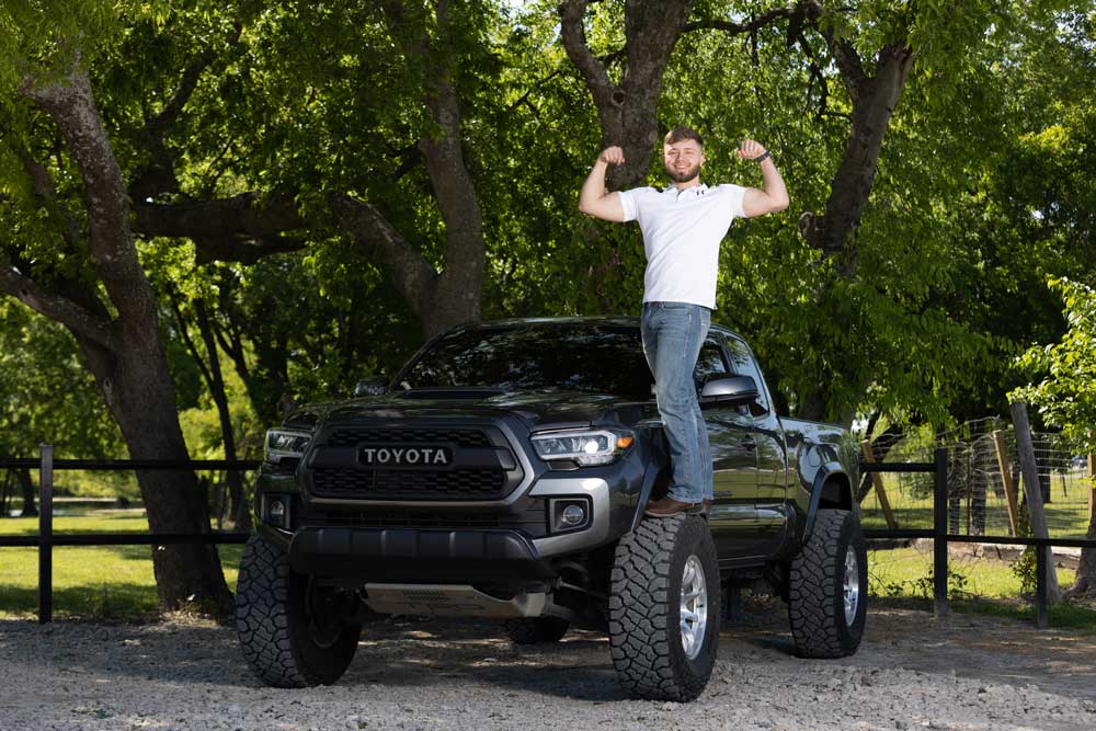 Portrait and Headshot Photographer - Senior Portraits