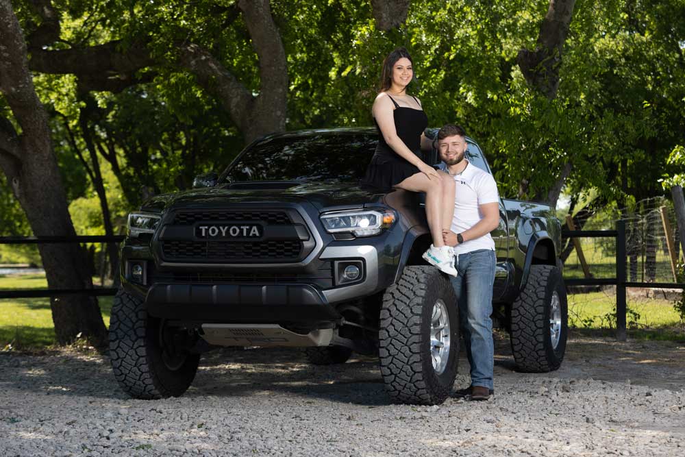 Portrait and Headshot Photographer - Senior Portraits